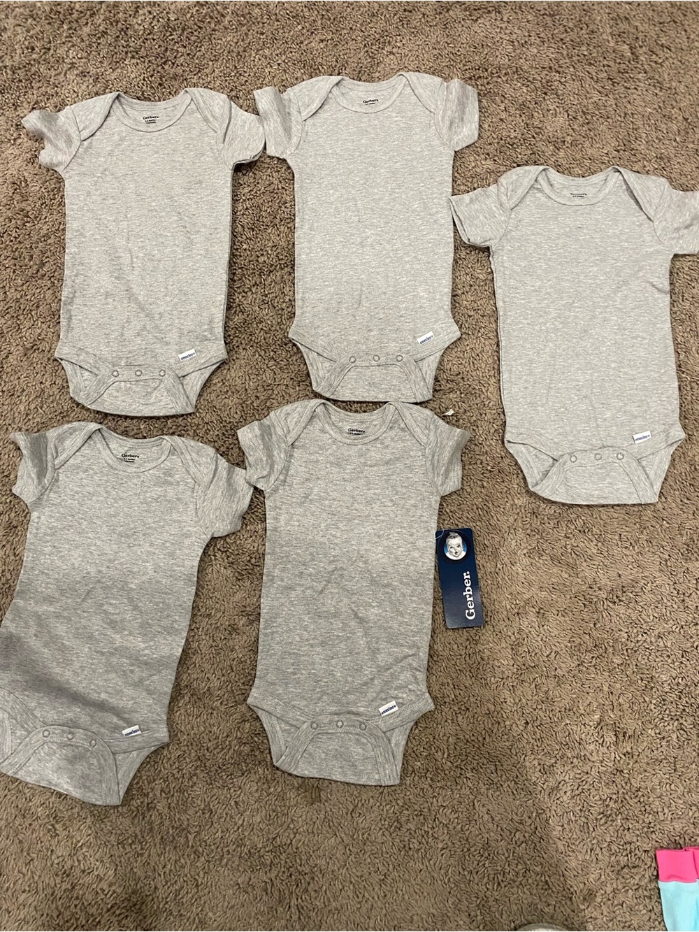 Gerber Baby Gray Short-Sleeve One-Piece Bodysuits - 5 Pack - new! 6-9 months